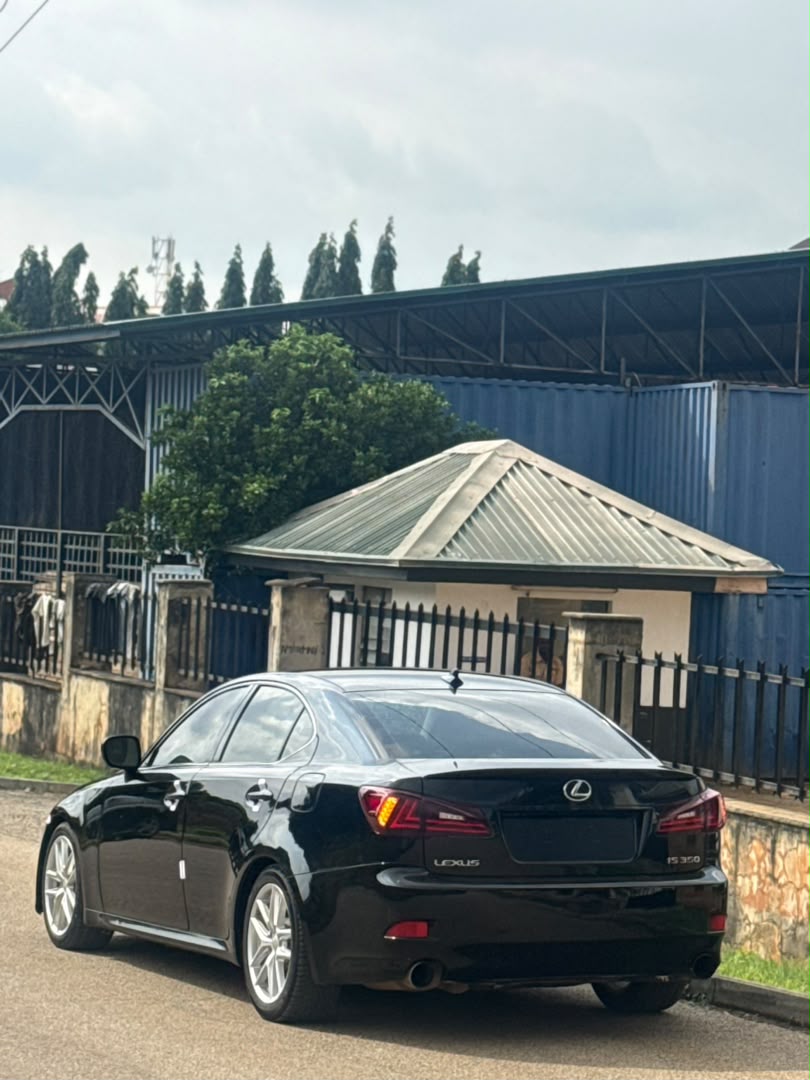 
								Foreign Used Lexus IS350 2009 for just 12.9m Abuja full									