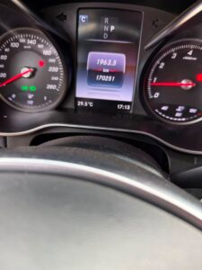 MONEY NEEDED🚨🚨🚨 Distress sale 🔥🔥 Mercedes Benz GLC300 2017 model, black on black interior, Keyless entry! Original duty! Clean title  🅿️12.5M Only  📍ABUJA