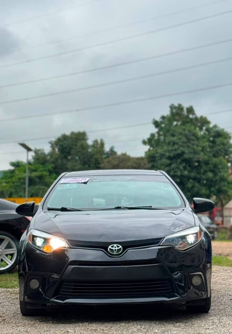 
								2014 TOYOTA COROLLA LE EXTREMELY CLEAN FOREIGN USED WITH GENUINE DUTY ✅; SUNROOF, REVERSE CAMERA, BLUETOOTH AUDIO PLAYER, FABRIC SEATS, ALLOY WHEELS AND MORE.💰PRICE: 14.5 MILLION NAIRA ONLY full									