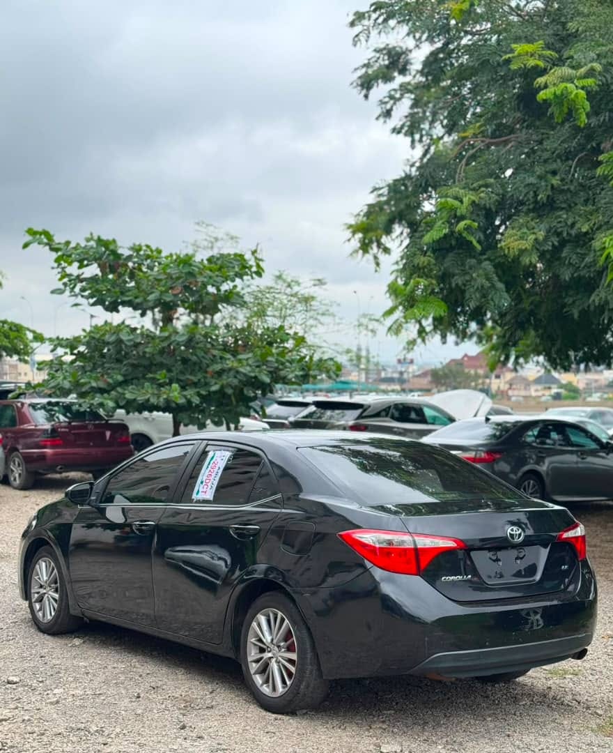 
								2014 TOYOTA COROLLA LE EXTREMELY CLEAN FOREIGN USED WITH GENUINE DUTY ✅; SUNROOF, REVERSE CAMERA, BLUETOOTH AUDIO PLAYER, FABRIC SEATS, ALLOY WHEELS AND MORE.💰PRICE: 14.5 MILLION NAIRA ONLY full									