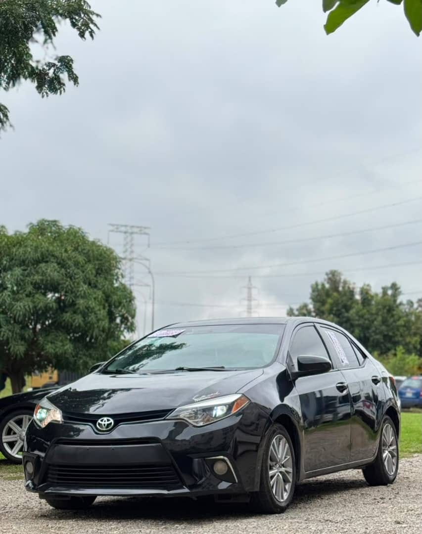 
								2014 TOYOTA COROLLA LE EXTREMELY CLEAN FOREIGN USED WITH GENUINE DUTY ✅; SUNROOF, REVERSE CAMERA, BLUETOOTH AUDIO PLAYER, FABRIC SEATS, ALLOY WHEELS AND MORE.💰PRICE: 14.5 MILLION NAIRA ONLY full									