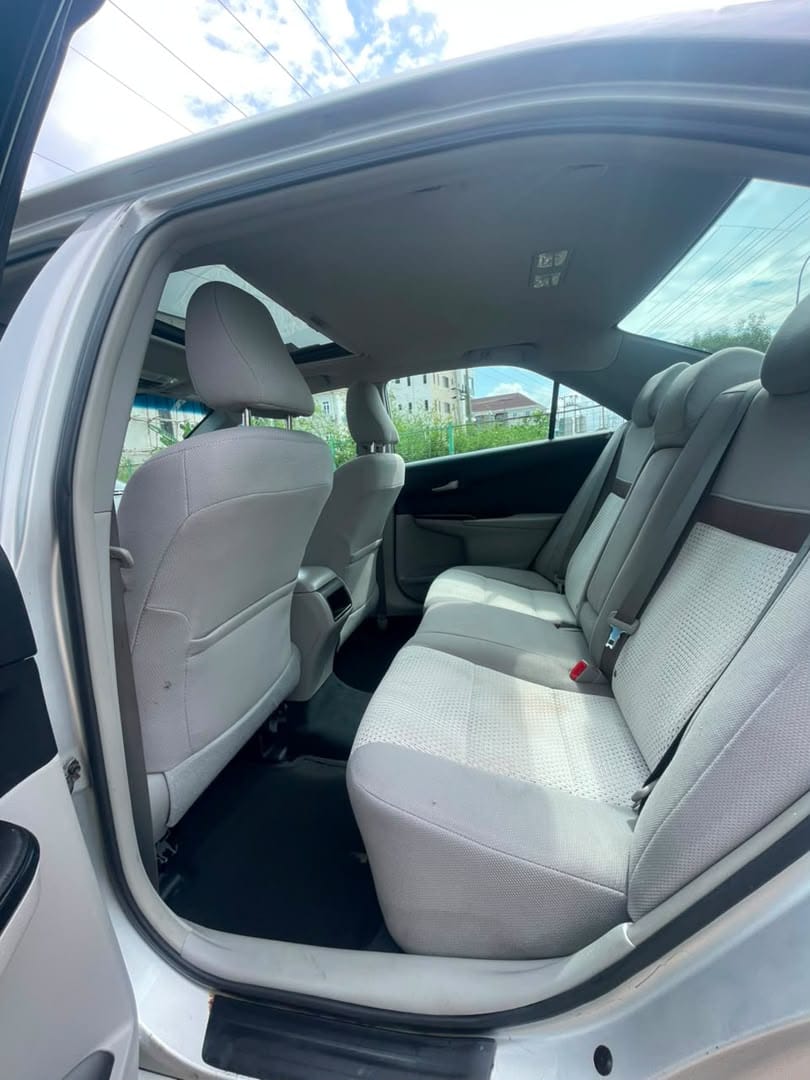 
								FOREIGN USED 2013 TOYOTA CAMRY LE V4 ENGINE 🔘 PRICE: ₦12M 🌍 LOCATION ABUJA 🔲DUTY PAID (2026) 🛑 AC CHILLING ⬛ SUPER CLEAN, UNTAMPERED SYSTEM,  SUPER SOUND, EXECUTIVE SMOOTH DRIVE full									