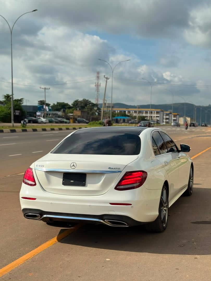 
								Sharp foreign used 2018 Mercedes Benz E450 In excellent condition with custom duty…💰55M buyer settle 2M 🫶 Abuja full									