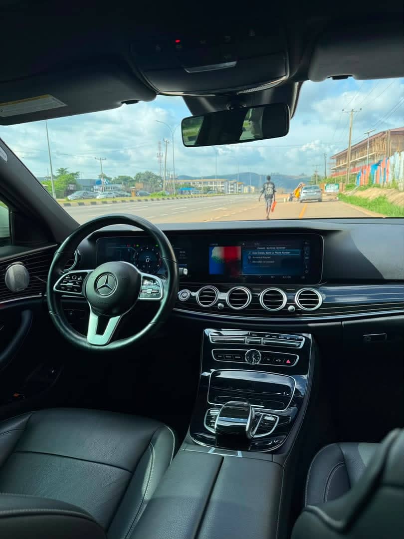 
								Sharp foreign used 2018 Mercedes Benz E450 In excellent condition with custom duty…💰55M buyer settle 2M 🫶 Abuja full									