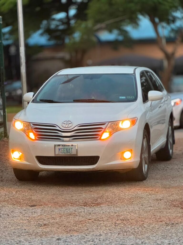 DISTRESA DEAL‼️ EXTREMELY CLEAN 2010 MODEL TOYOTA VENZA UNTAMPERED V6 ENGINE ORIGINAL DUTY 💰9,750,000.  ABUJA