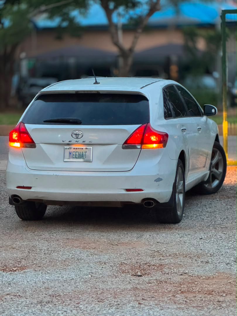 
								DISTRESA DEAL‼️ EXTREMELY CLEAN 2010 MODEL TOYOTA VENZA UNTAMPERED V6 ENGINE ORIGINAL DUTY 💰9,750,000.  ABUJA full									