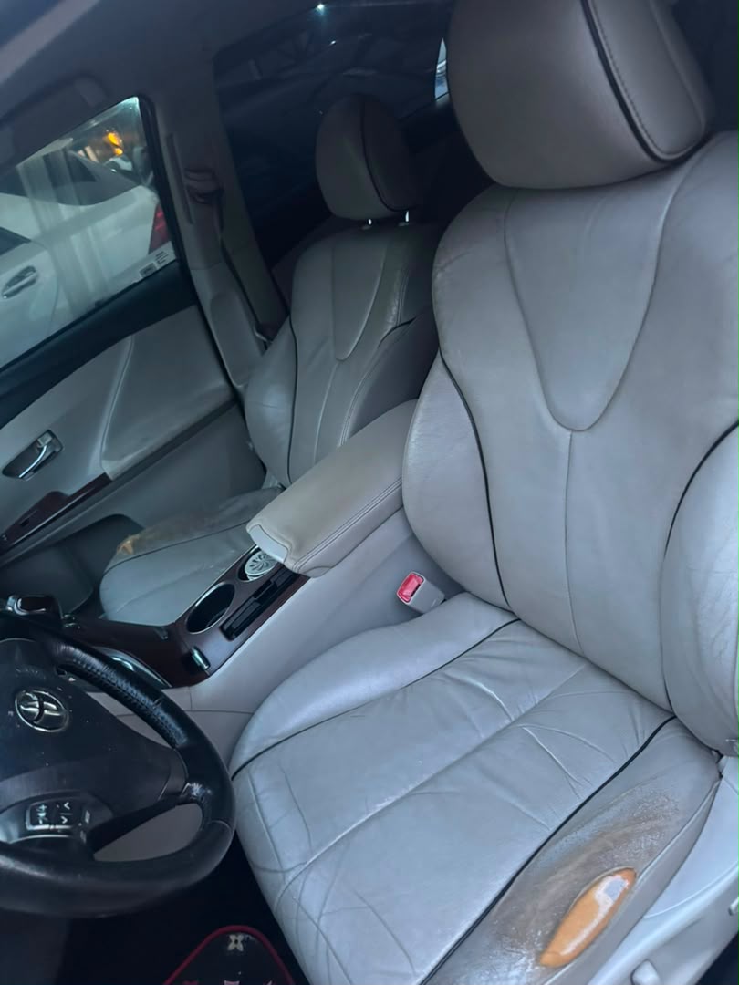 
								DISTRESA DEAL‼️ EXTREMELY CLEAN 2010 MODEL TOYOTA VENZA UNTAMPERED V6 ENGINE ORIGINAL DUTY 💰9,750,000.  ABUJA full									