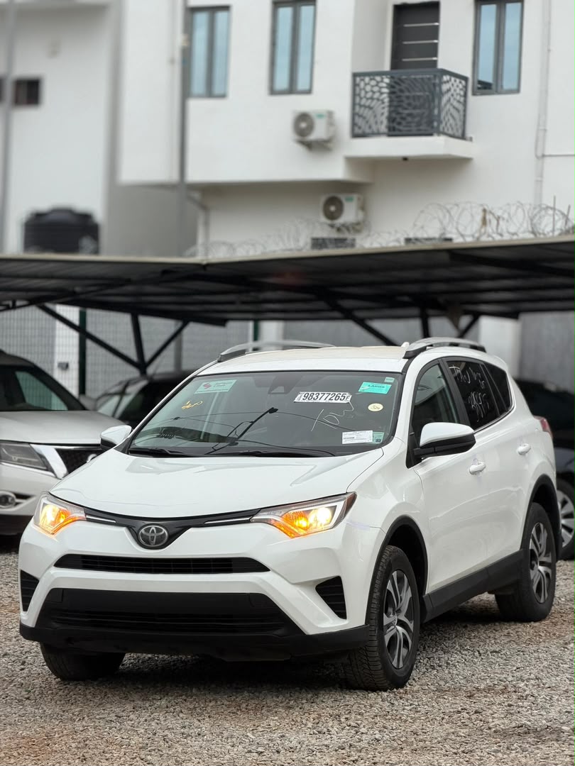 
								DISTRESS DEAL‼️ NEW ENTRY FOREIGN USED 2017 MODEL TOYOTA RAV 4 ORIGINAL DUTY 💰N22,800,000. ABUJA full									