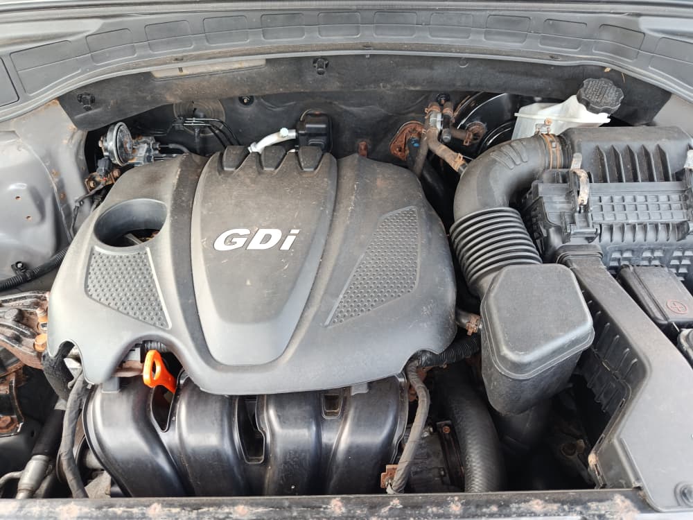 
								FOREIGN USED 2014 HYUNDAI SANTAFE SPORT IN PRISTINE CONDITION PROPERLY DOCUMENTED GOING FOR 13M ABUJA DEAL full									