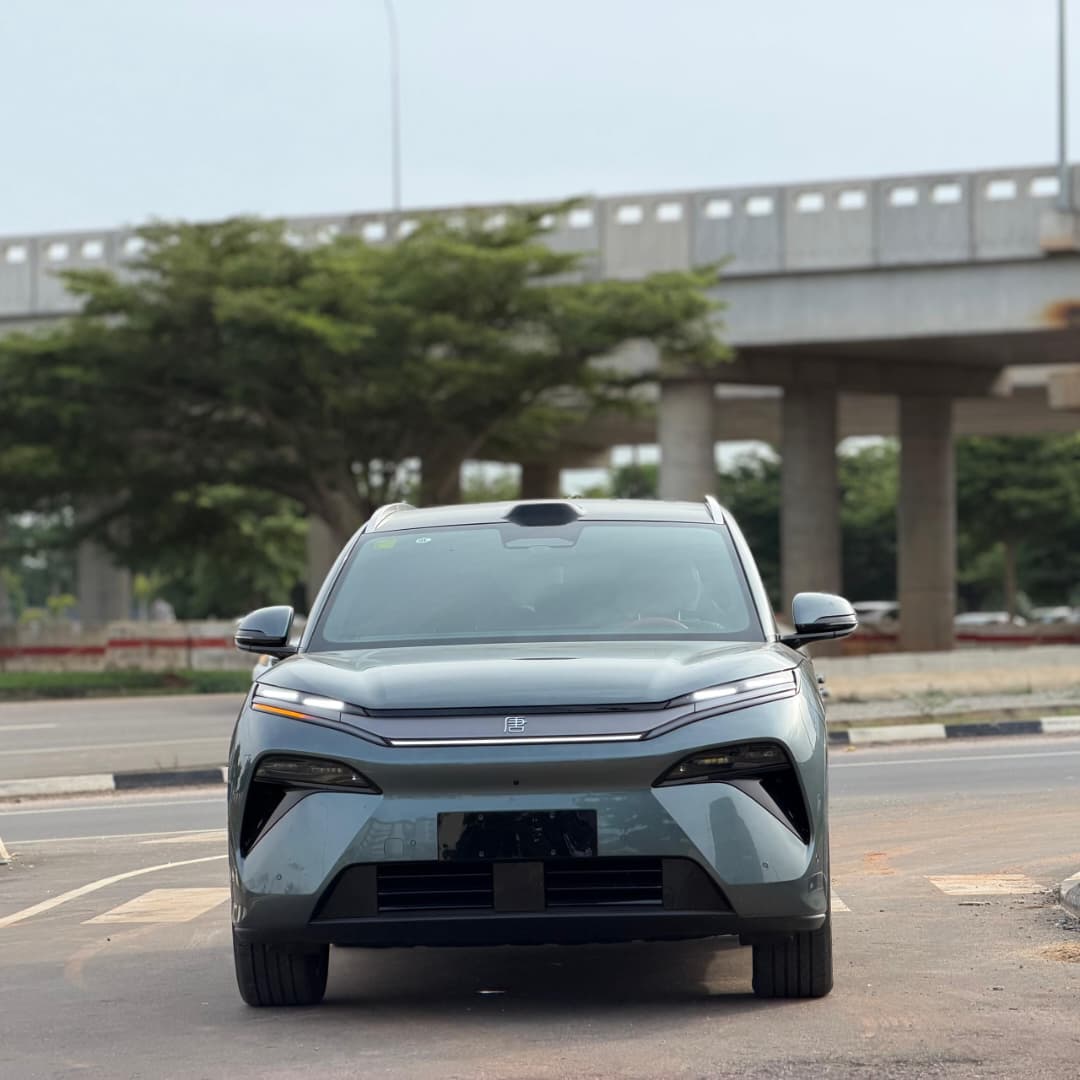
								BRAND NEW 2025 BYD TANG L EV WITH PROPER DOCUMENTATION GOING FOR 99M ABUJA DEAL full									