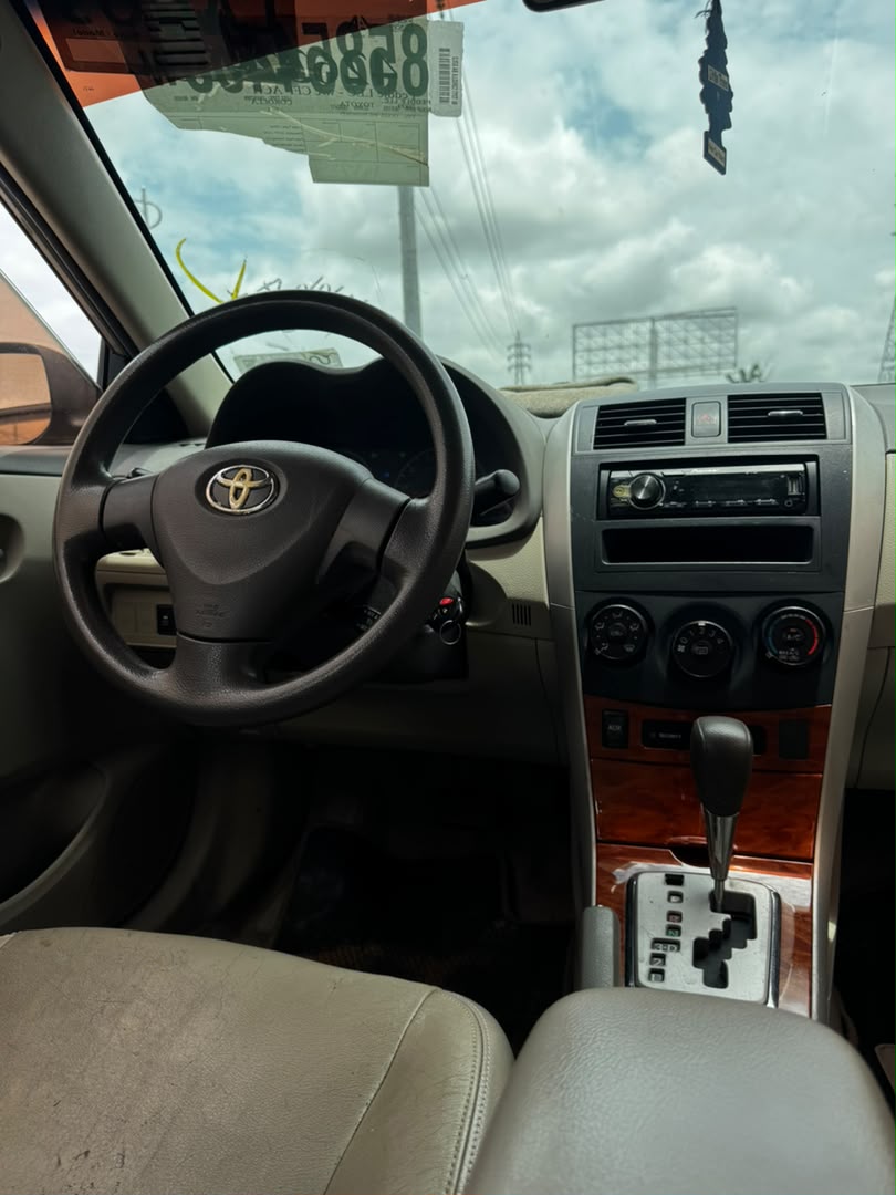 
								Giveaway Deal‼️‼️‼️ Grade A (Accident Free) Foreign Used 2009 Toyota Corolla XLE car is in pristine condition with original 2026 entry duty going for just 10.5m with me Lugbe Abuja📍 ZERO CHAIN DEAL full									