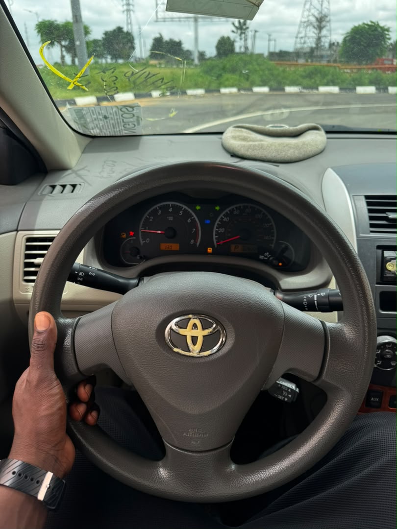 
								Giveaway Deal‼️‼️‼️ Grade A (Accident Free) Foreign Used 2009 Toyota Corolla XLE car is in pristine condition with original 2026 entry duty going for just 10.5m with me Lugbe Abuja📍 ZERO CHAIN DEAL full									