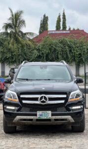 NEATLY USED GL450 2015 IN A PRISTINE CONDITION. BUY AND DRIVE. 📍ABUJA 💰23M