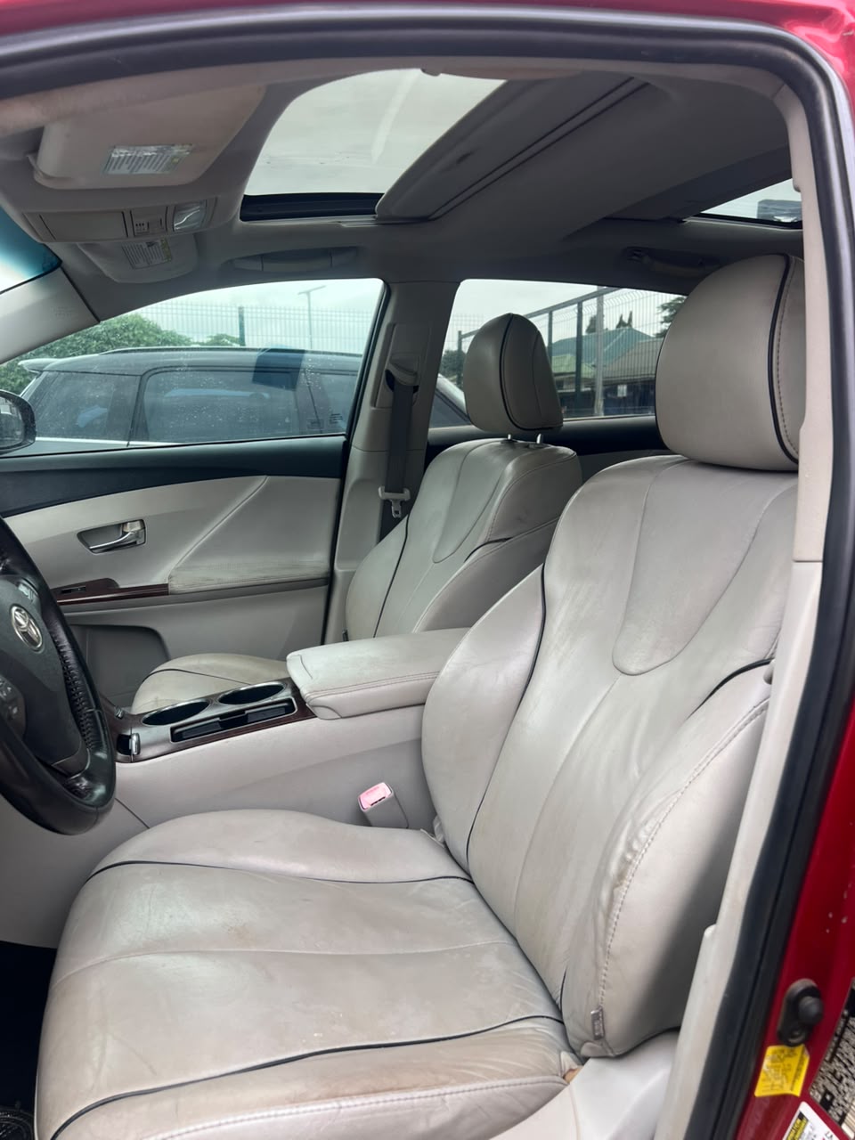 
								DIRECT BELGIUM 2012 TOYOTA VENZA. DOUBLE PANO BUY AND DRIVE full									