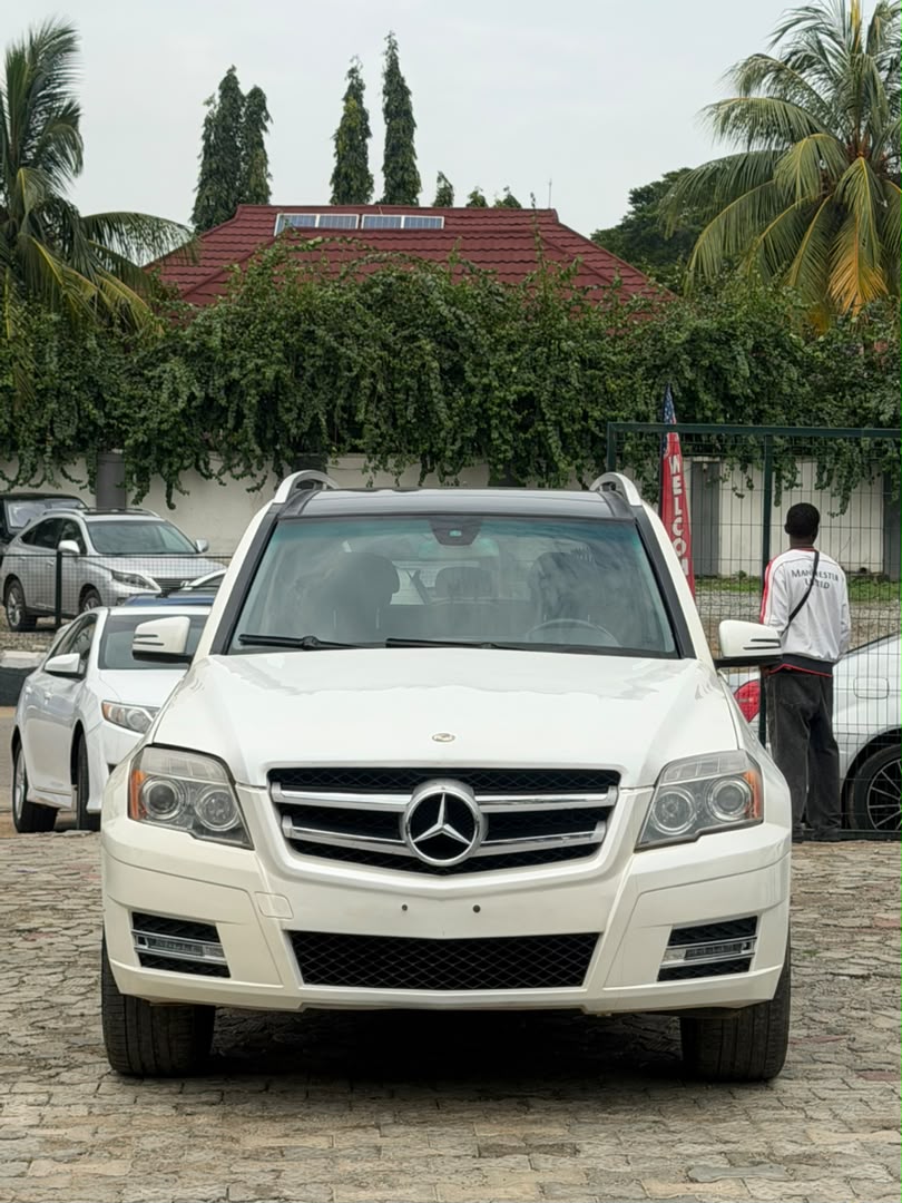 
								NEATLY USED 2010 GLK IN A PRISTINE CONDITION. 📍ABUJA 💰10M full									