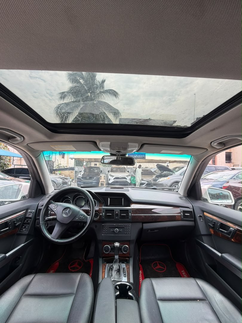 
								NEATLY USED 2010 GLK IN A PRISTINE CONDITION. 📍ABUJA 💰10M full									