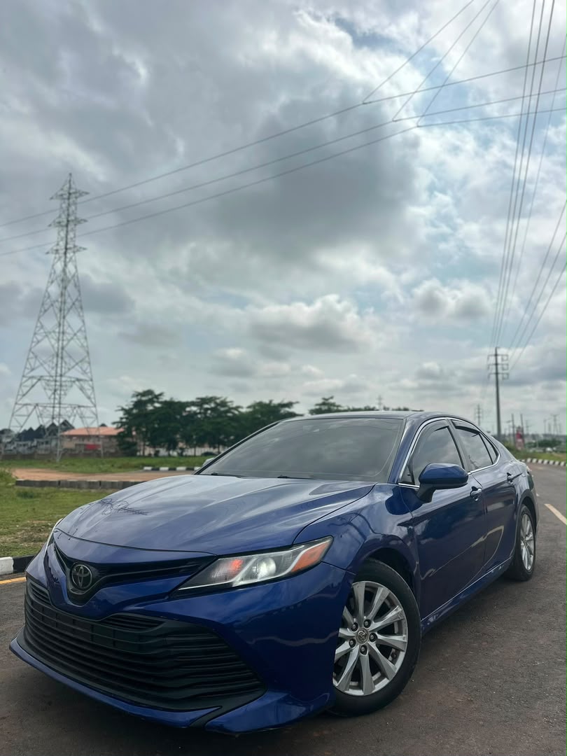 
								Giveaway Deal‼️‼️‼️ (101k Mileage) Foreign Used V4 2018 Camry LE car is in pristine condition (Pure Accident Free) with 2026 may entry duty going for just 22.7m Last with me Lugbe Abuja📍 ZERO CHAIN DEAL full									