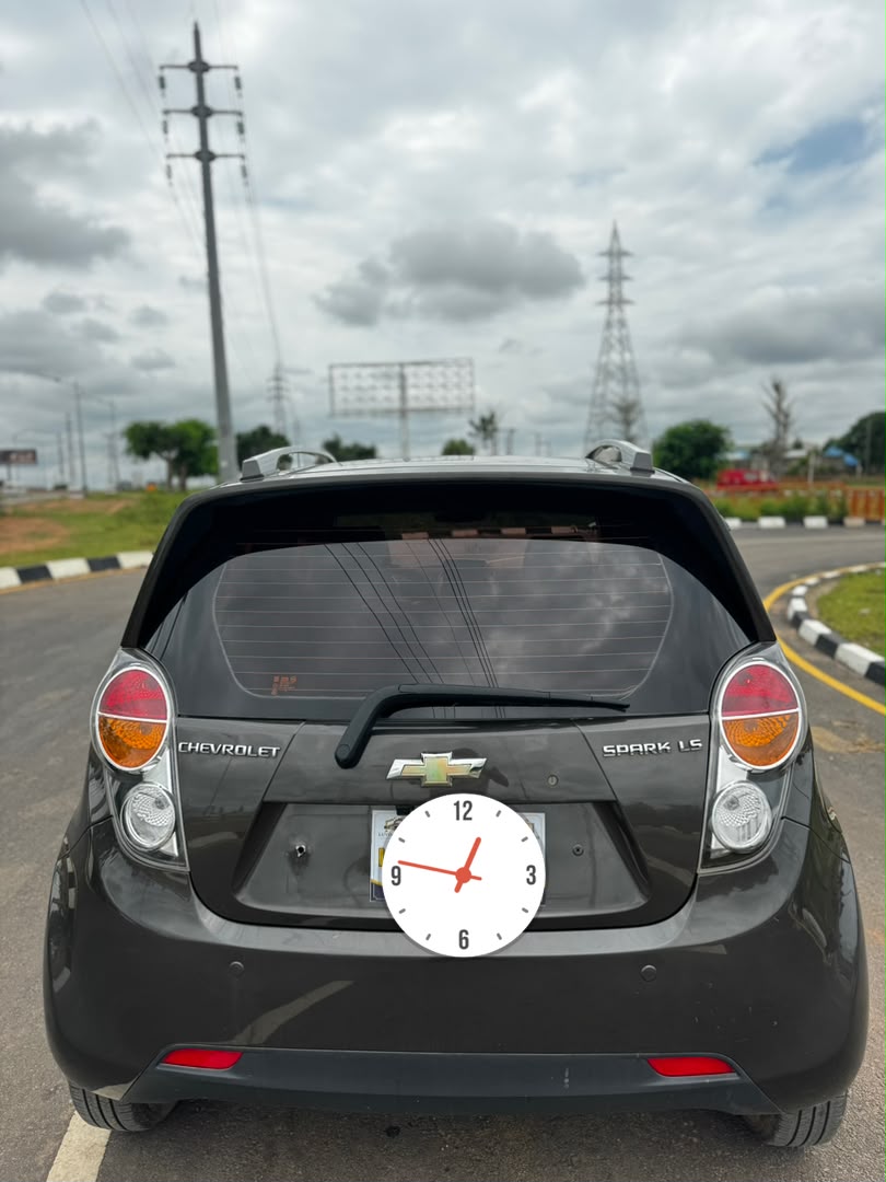 
								Giveaway Deal‼️‼️‼️ (96k Mileage) Foreign Used 2015 Chevrolet Spark Ls car is in pristine condition (FUEL KING) original 2026 entry duty going for just 7.5m with me Lugbe Abuja📍 ZERO CHAIN DEAL full									