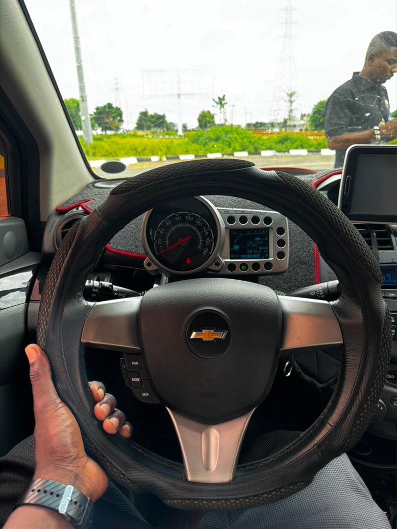 
								Giveaway Deal‼️‼️‼️ (96k Mileage) Foreign Used 2015 Chevrolet Spark Ls car is in pristine condition (FUEL KING) original 2026 entry duty going for just 7.5m with me Lugbe Abuja📍 ZERO CHAIN DEAL full									