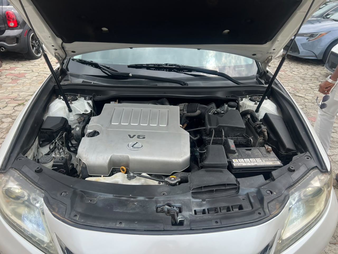 
								DIRECT BELGIUM 2013 ES350. BUY AND DRIVE  📍ABUJA 💰15.5M full									