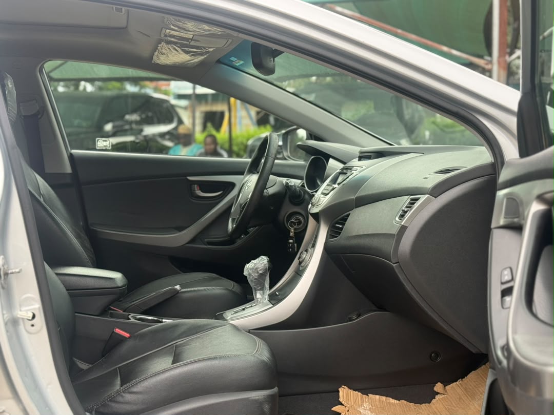 
								Foreign Used Hyundai Elentra 2013 for just 10.9m Abuja full									