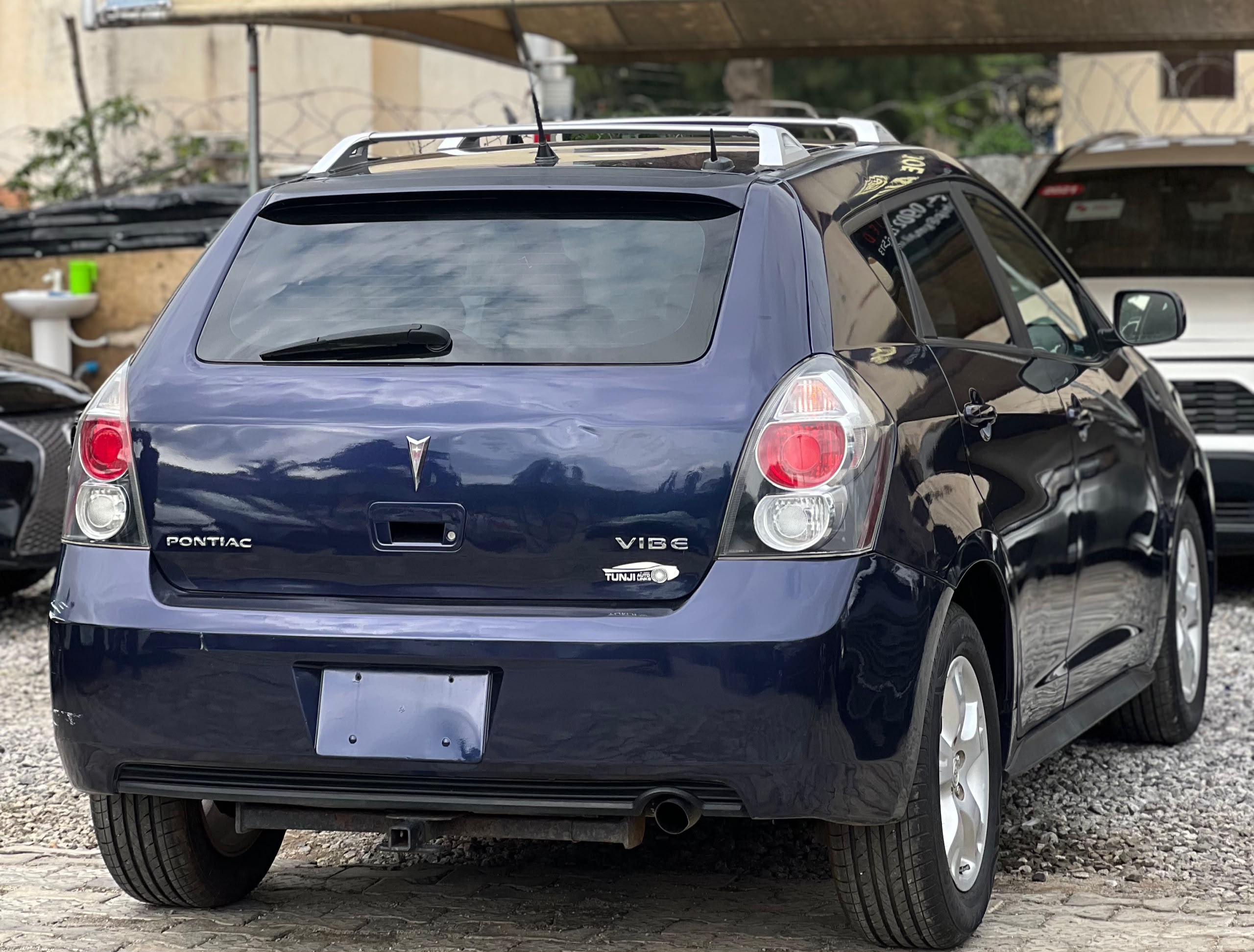 
								DIRECT BELGIUM 2010 PONTIAC VIBE. BUY AND DRIVE 📍ABUJA 💰10M full									