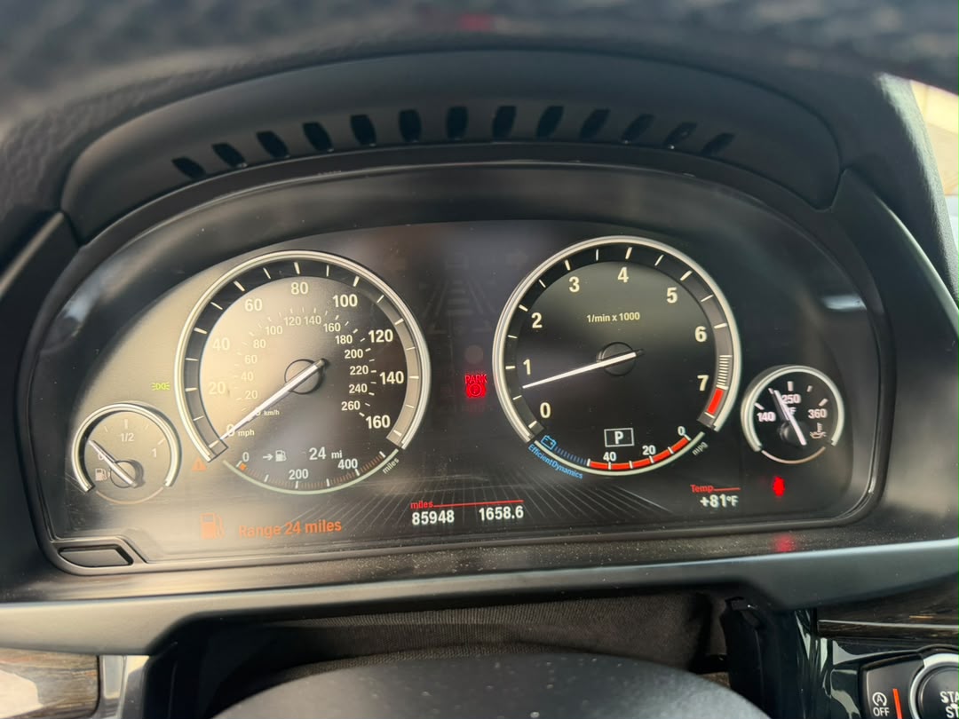 
								SUPER CLEAN FOREIGN USED 2015 BMW X5 PRICE: 31M full									