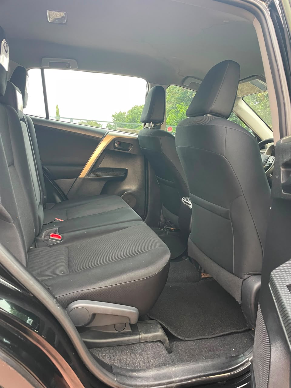 
								Foreign used 2015 Toyota RAV4 available with me @19.5m*Abujadeal full									