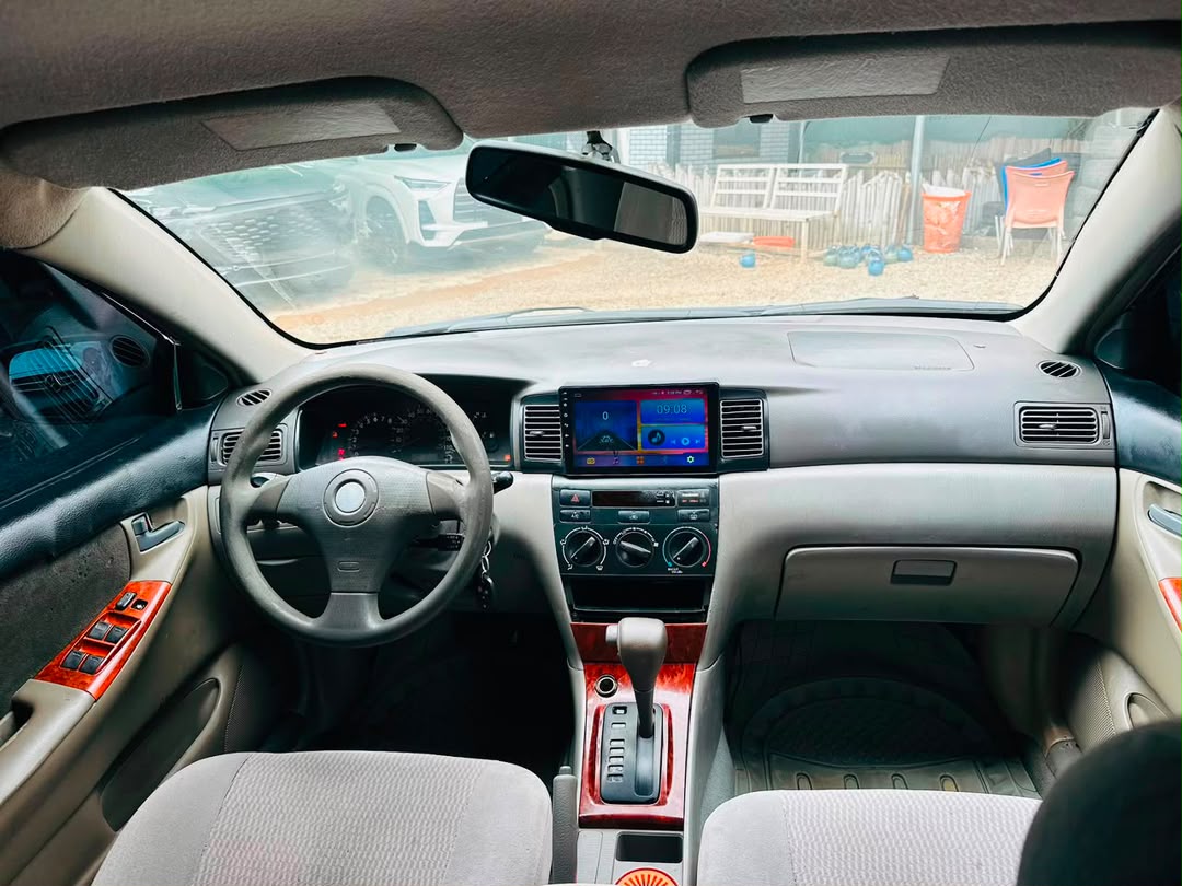 
								On Distress  Clean used Toyota Corolla LE 2007 for 4.9m Abuja full									