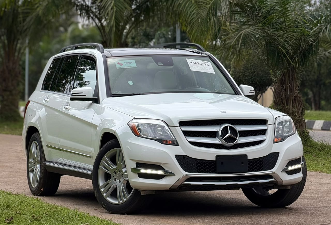 
								NeW ArriVaL🚀 A-GraDe FOREIGN USED 2015 GLK350 MERCEDES BENZ Available In MinT ConDiTioN….Too Frosh In & OuT, Panoramic roof, WhiTeOnCreaMy InTerior, custom Duty Going for Just 23M OnLy AbuJa LoKaTioN📍 full									