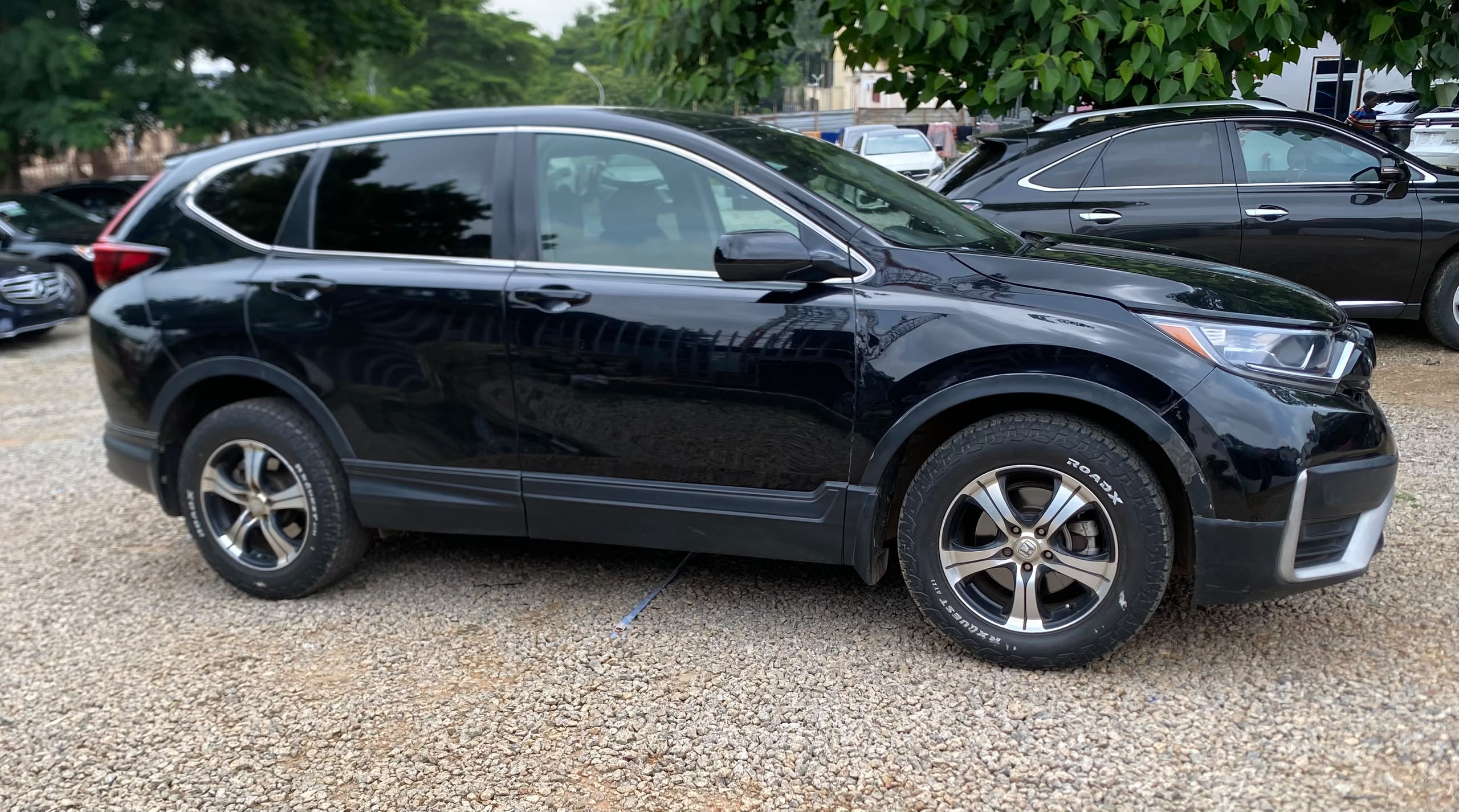 
								Clean used  Honda CR-V 2021 model  💰19.5M 📍Abuja full									