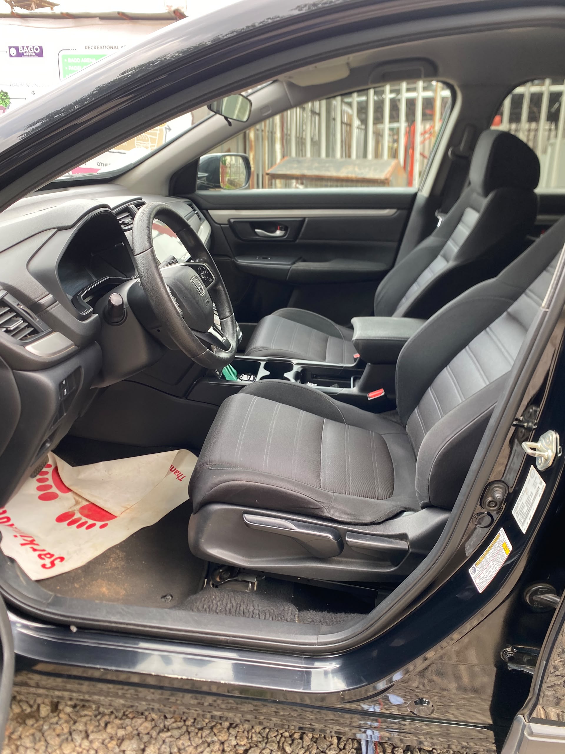 
								Clean used  Honda CR-V 2021 model  💰19.5M 📍Abuja full									
