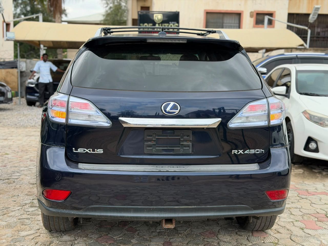 
								Distress Sale🍏🍏🍏 Foreign used 2010 Lexus Rx-350 With Original Duty Now Available Selling For: ₦17.5 Million Naira Only full									