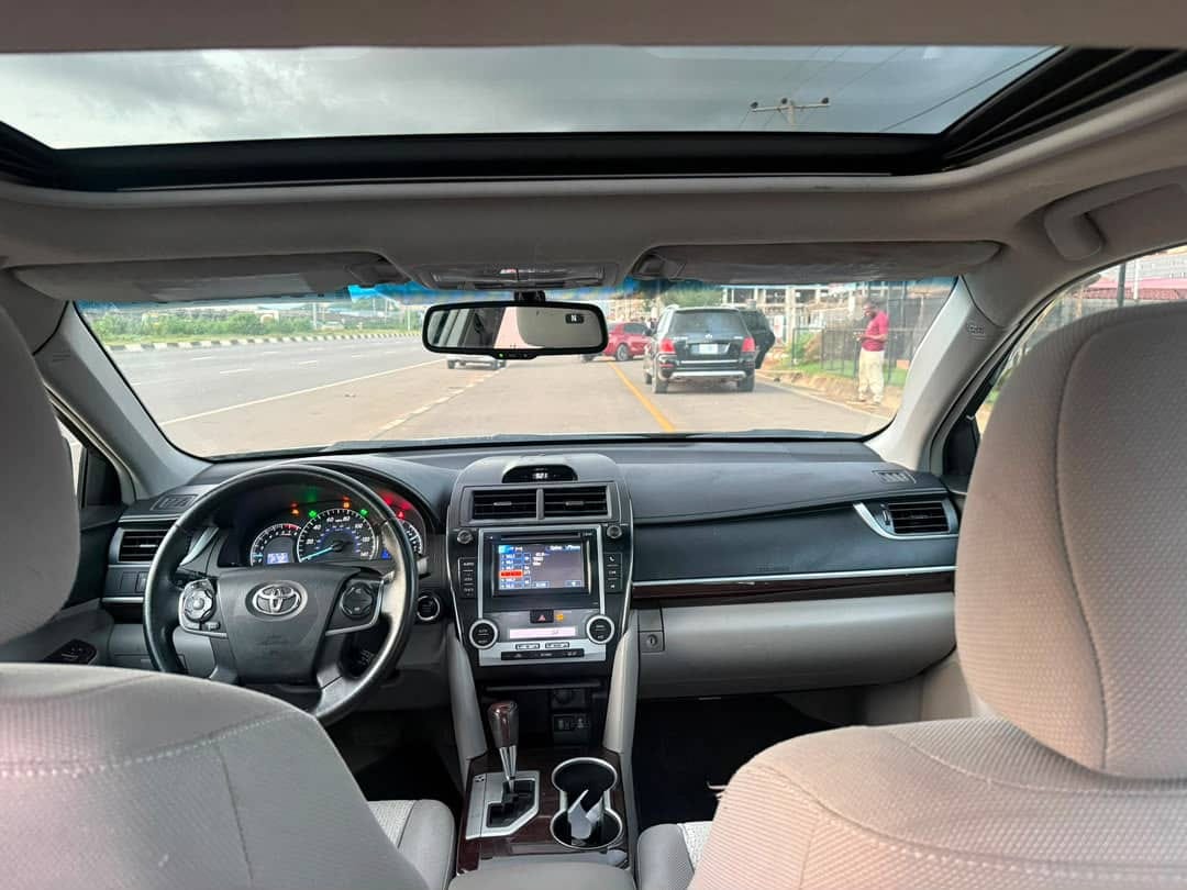
								TOKS STANDARD 2013 TOYOTA CAMRY XLE WITH ABSOLUTELY NOTHING TO FIX…THIS CAR IS SELLING FOR: ₦12 MILLION NAIRA ONLY full									