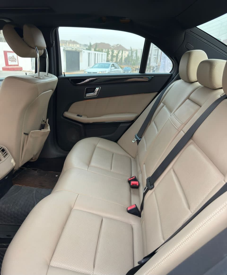
								SLIGHTLY USED 2011 MERCEDES-BENZ E350 WITH PROPER DOCUMENTATION UNTAMPERED SYSTEM GOING FOR 9.8M ABUJA DEAL full									