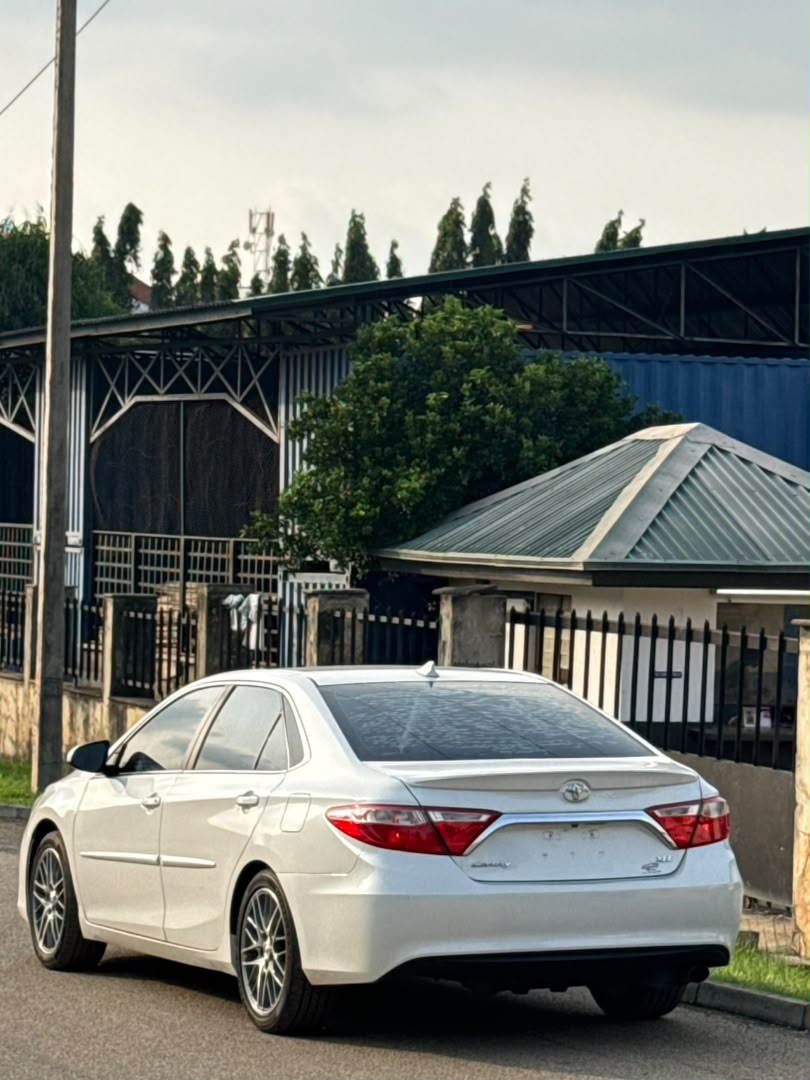 
								Foreign Used Toyota Camry 2016 XLE fullest option for just 16.5m Abuja full									