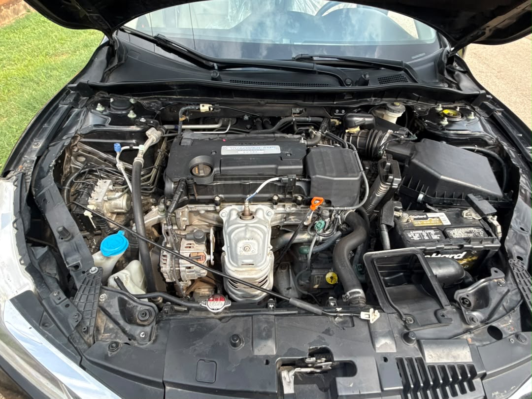 
								Distress Sell Foreign used Honda Accord 2014 for just 11.5m Abuja full									