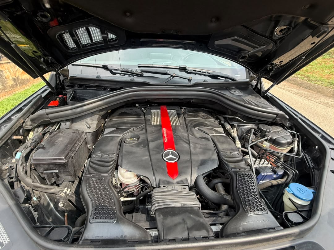 
								Foreign used Mercedes Benz GLE43 2018 for just 55M Abuja full									