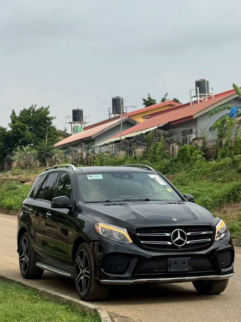
								Foreign used Mercedes Benz GLE43 2018 for just 55M Abuja full									