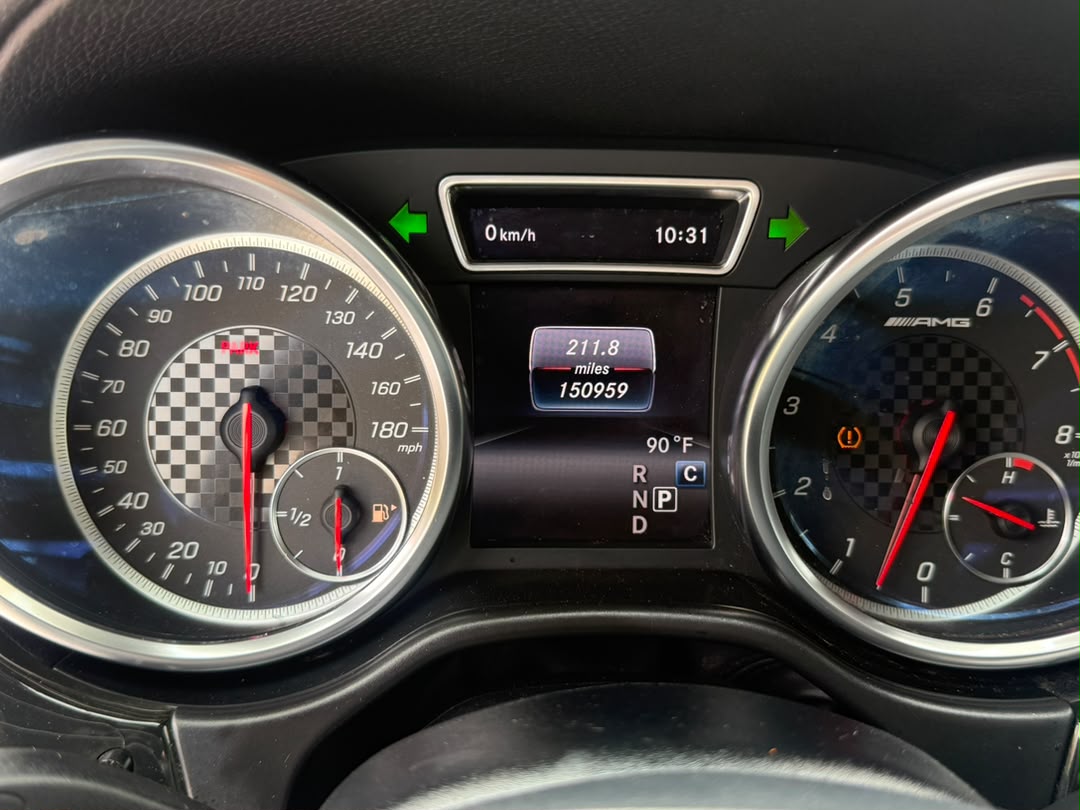 
								Foreign used Mercedes Benz GLE43 2018 for just 55M Abuja full									