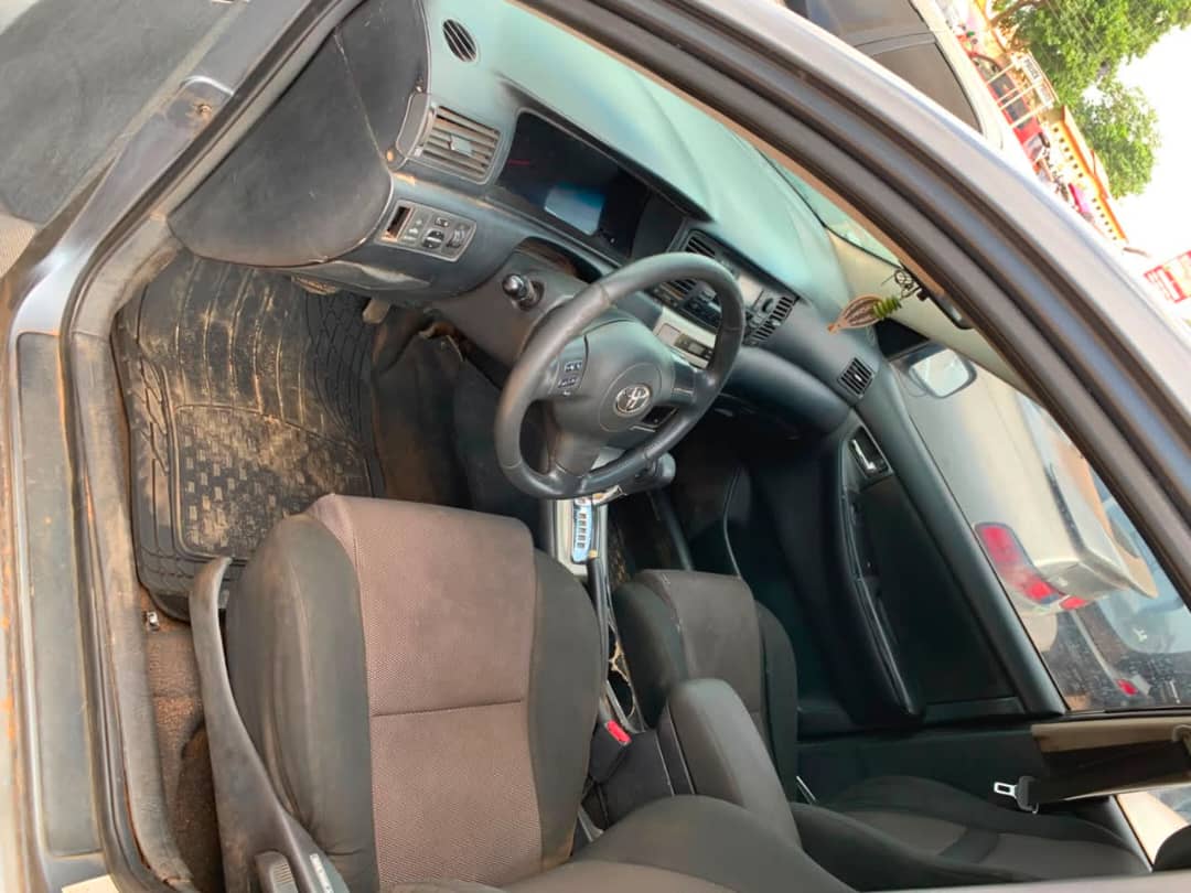 
								Clean Corolla Obama with sound engine and gear AC active  Price 4.8m buyer settle 100k  Kuje abuja full									