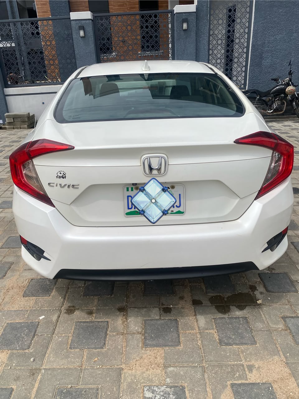 
								Belgium grade 2017 Honda Civic EX trim💠Features Multi-Angle Rearview Camera💠Infotainment system with car play enabled💠First body💠Push to start💠Fabric interior💠Sunroof💠Car in good condition. Buy and travel. Price~12.5M  Settlement~ 300k Location~ Kubwa,Abuja. Car with me. full									