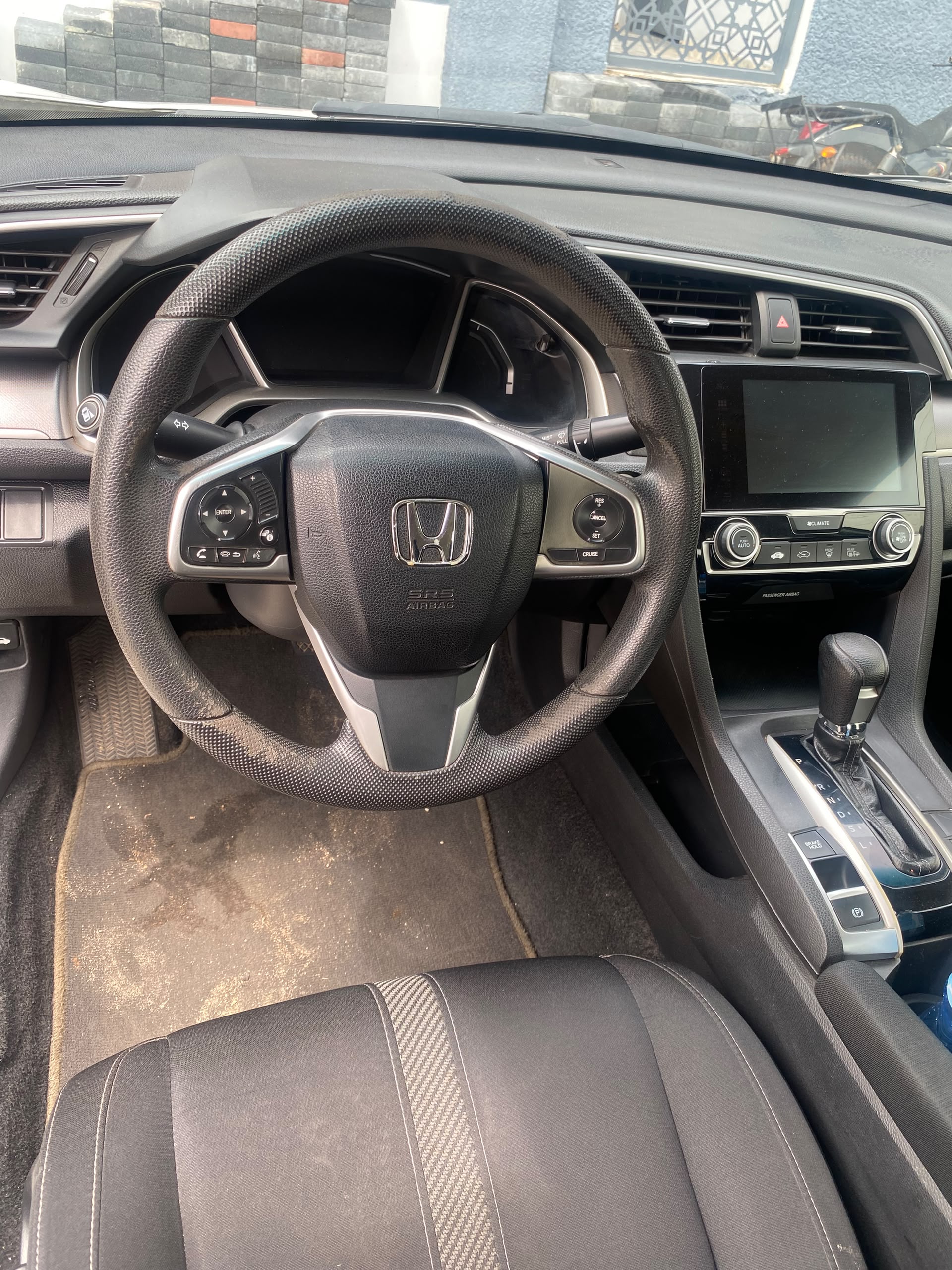 
								Belgium grade 2017 Honda Civic EX trim💠Features Multi-Angle Rearview Camera💠Infotainment system with car play enabled💠First body💠Push to start💠Fabric interior💠Sunroof💠Car in good condition. Buy and travel. Price~12.5M  Settlement~ 300k Location~ Kubwa,Abuja. Car with me. full									