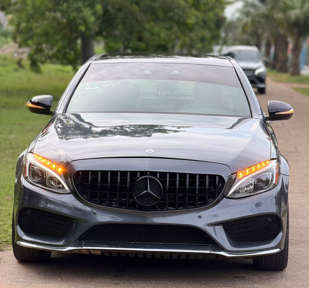 
								GOOD DEAL ALERT-SUPER CLEAN 2017 MERCEDES-BENZ C450 AMG 💥  Pops & Bangs • Panoramic Roof • Keyless Entry Clean Title • Custom Duty Paid  💰N24.8M ONLY   FOR THE AMG LOVERS WHO KNOW WHAT THEY WANT! full									
