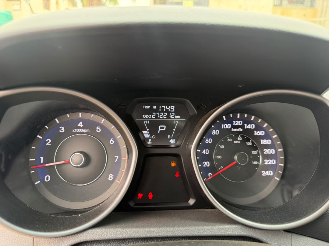 
								CLEAN FOREIGN USED 2013 HYUNDAI ELANTRA  PRICE: 12.5M full									