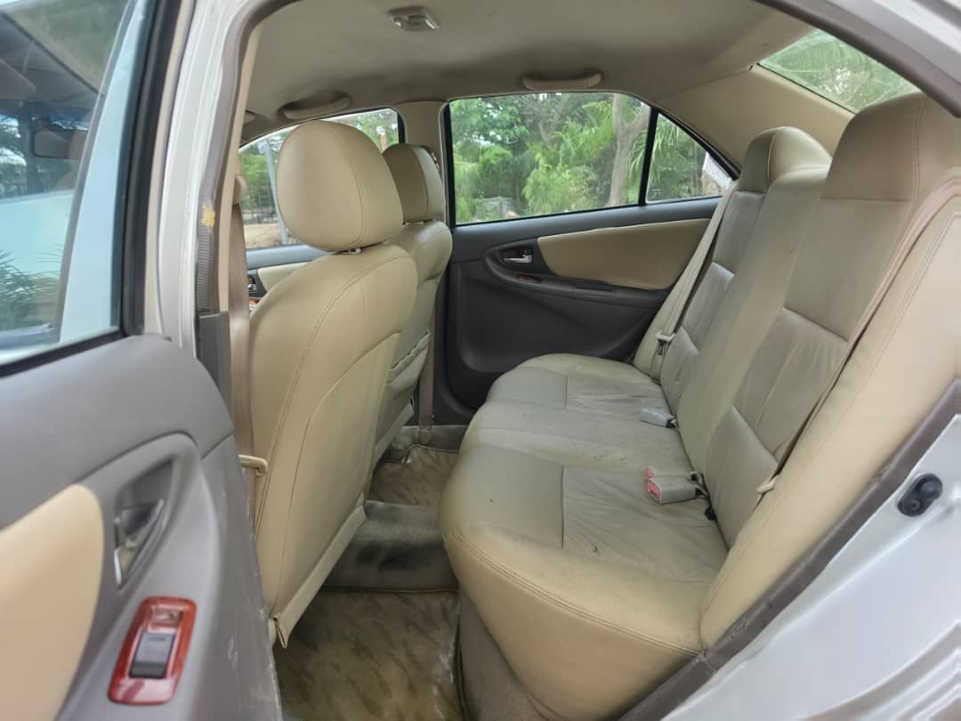 
								Extremely clean foreign used 2007 Toyota yaris with original duty going for just 7.6m only abujadeal full									