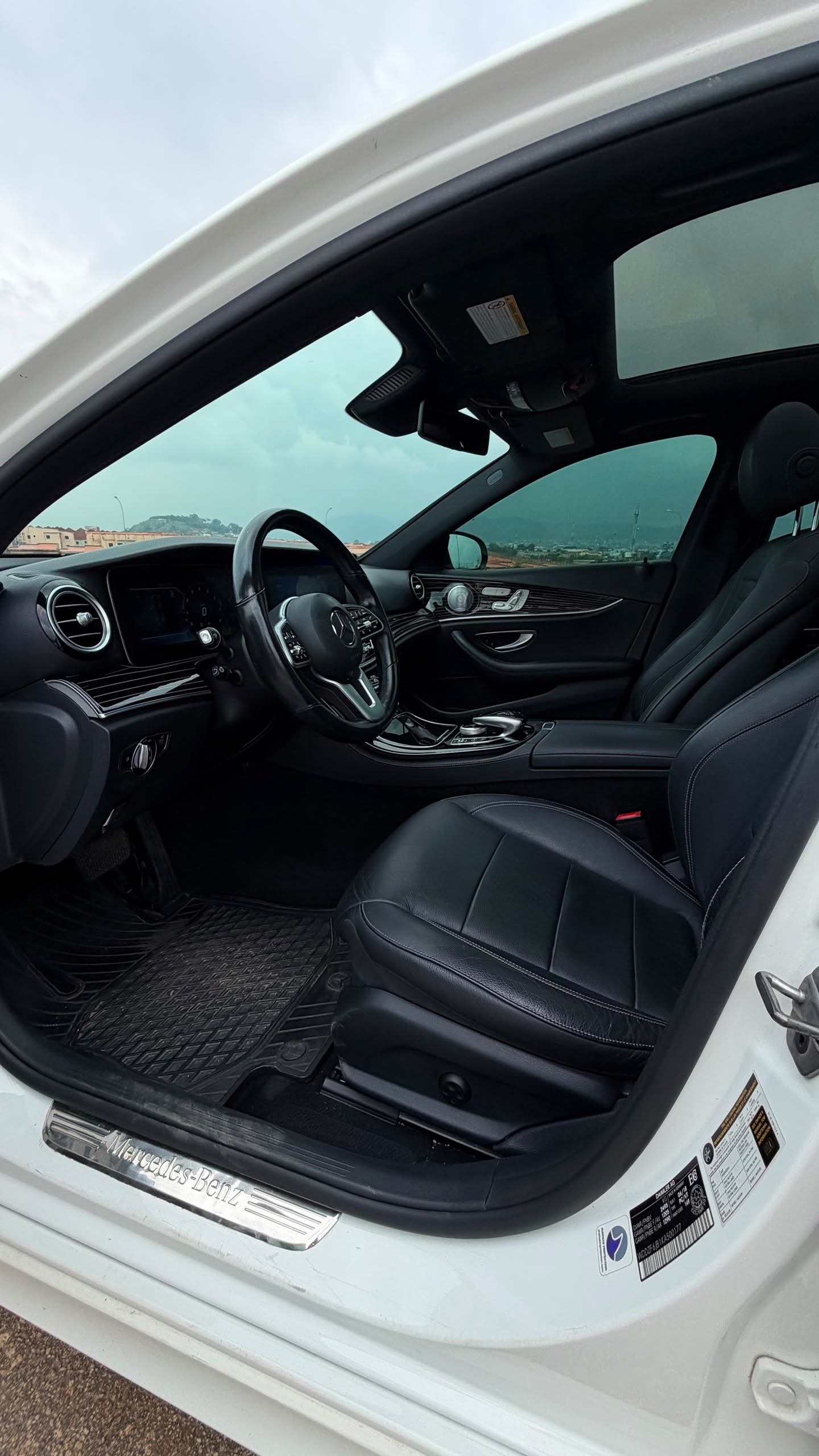
								FOREIGN USED 2019 MERCEDEZ BENZ C450 WITH FULL PANORAMIC ROOF,PUSH TO START,360• CAMERA,HEATED AND VENTILATED LEATHER SEATS AND VERIFIED DUTY VALID FOR 48 MILLION NAIRA ONLY full									