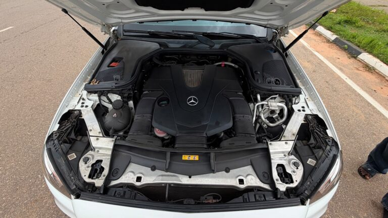 FOREIGN USED 2019 MERCEDEZ BENZ C450 WITH FULL PANORAMIC ROOF,PUSH TO START,360• CAMERA,HEATED AND VENTILATED LEATHER SEATS AND VERIFIED DUTY VALID FOR 48 MILLION NAIRA ONLY