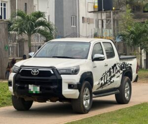 Extremely clean ‼️ 🔥Toyota Hilux 2010 model Manual Transmission untempered engine and gear buy nd drive nothing to fixed going for 13m only