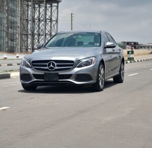UNREGISTERED 2015 MERCEDES-BENZ C300 IN PRISTINE CONDITION KEYLESS ENTRY UNTAMPERED SYSTEM WITH PROPER DOCUMENTATION GOING FOR 17.5M ABUJA DEAL